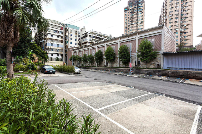 Public Area 2, PGS Motel, Keelung