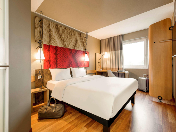Bedroom 17