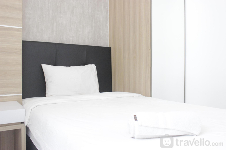 Modern and Comfy Studio Apartment at Lodge Paskal near BINUS University By Travelio, Bandung