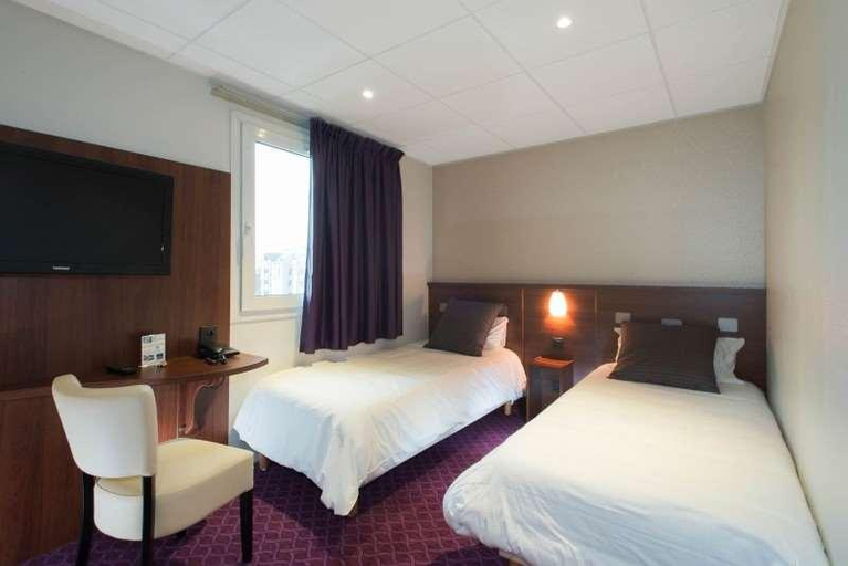 Bedroom 2, Brit Hotel Tours Sud - Le Cheops, Indre-et-Loire