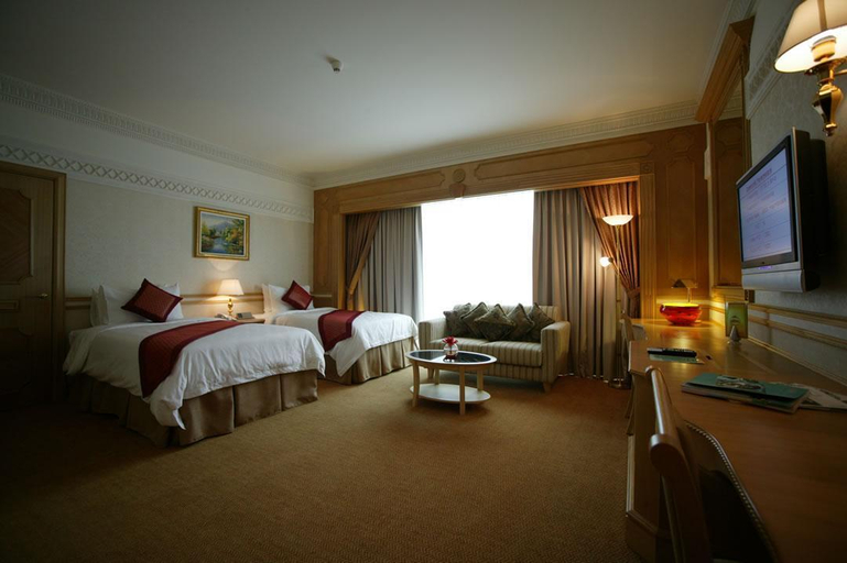 Bedroom, The Rizqun International Hotel, Brunei, Bandar Seri Begawan