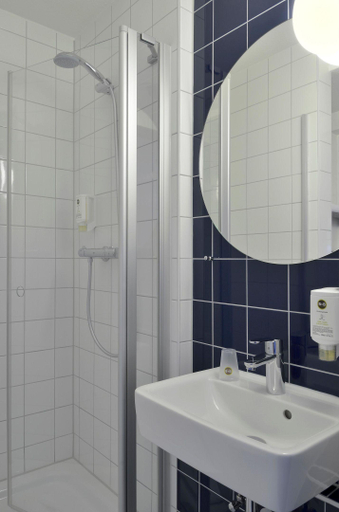 Bathroom 4, B&B Hotel Aachen-Würselen, Städteregion Aachen