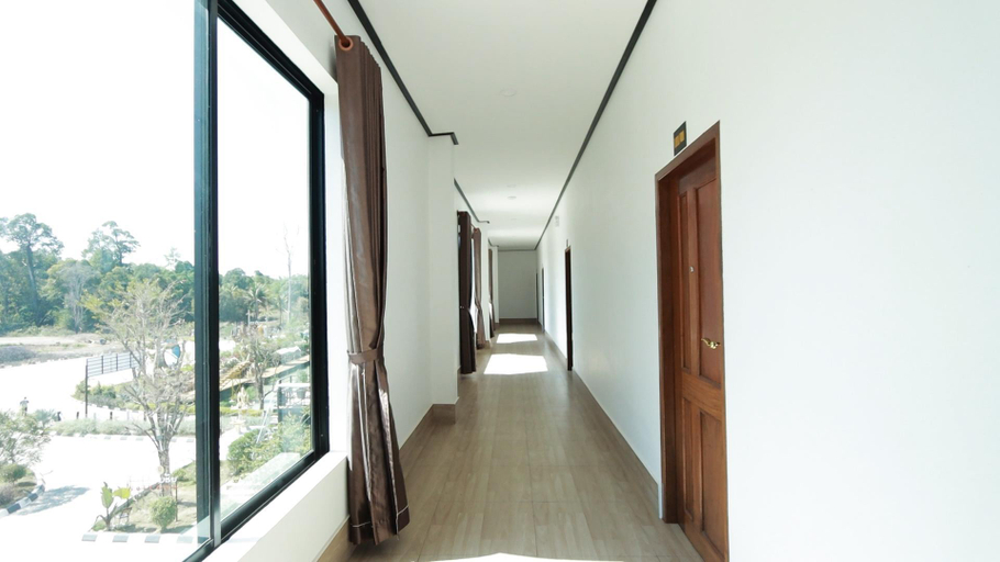 Bedroom 2, Bouasavan Hotel, Khanthabouly