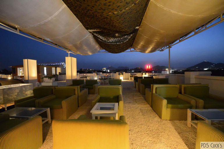 Public Area 4, Golden Tulip Udaipur, Udaipur