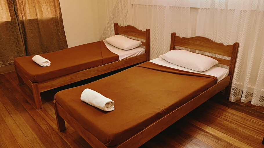 Bedroom 5, Villa Silvina Hotel And Restaurant, Baguio City