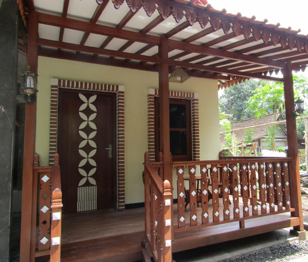 Anang Bed & Breakfast Syariah by Ndalem Beong, Magelang