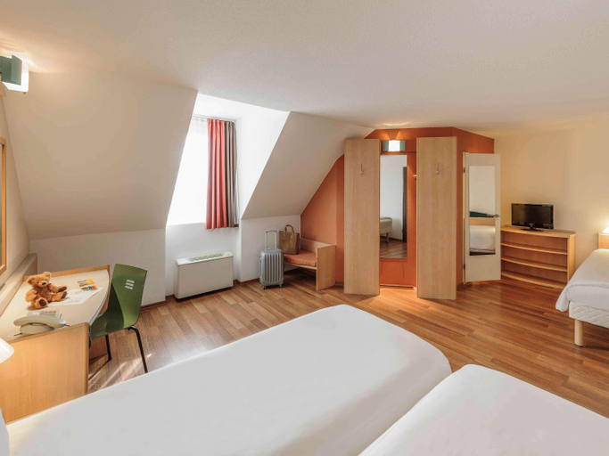 Bedroom 4, ibis Bamberg Altstadt, Bamberg