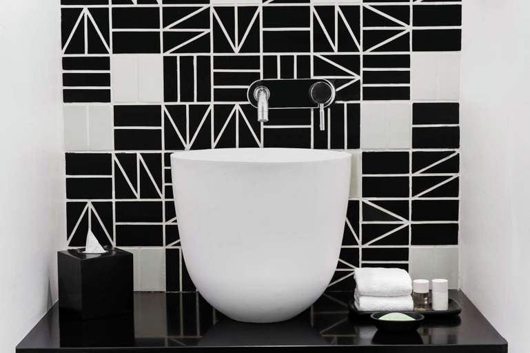 Bathroom 5, Canopy by Hilton Dubai Al Seef, Dubai