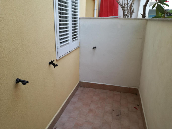 Bathroom, la casa del professore, Messina