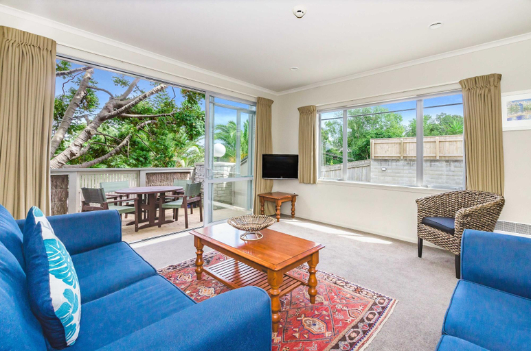 Public Area 4, Raumati Sands Resort, Kapiti Coast