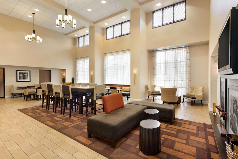 Public Area 2, Hampton Inn & Suites Largo, Pinellas
