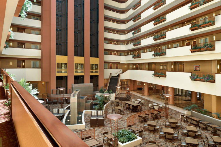 Public Area 3, Embassy Suites by Hilton East Peoria Riverfront Hotel & Conference Center, Peoria