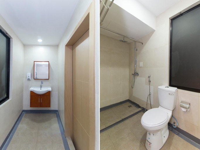 Bathroom, The Crown Borneo Hotel, Kota Kinabalu
