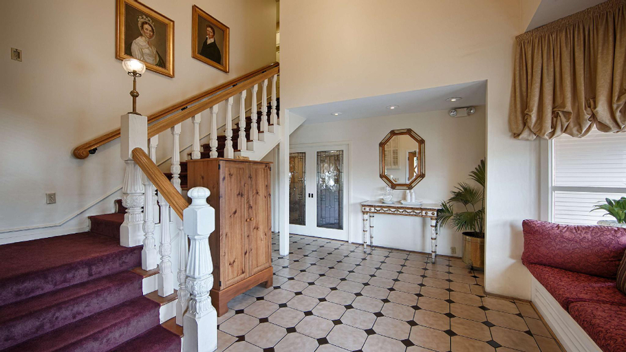 Public Area 2, Victorian Inn, Monterey