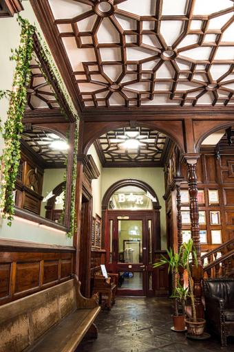 Public Area, Palmers Lodge: Swiss Cottage, London