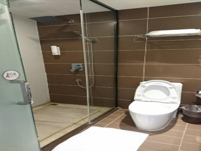 Bathroom 2, IU Hotel Baoding Goverment Shidai, Baoding