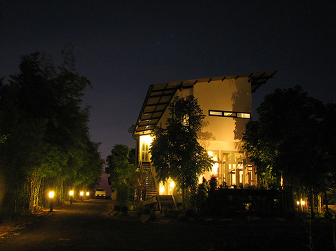 Casa Pendio Hotel, Wang Num Khiaw