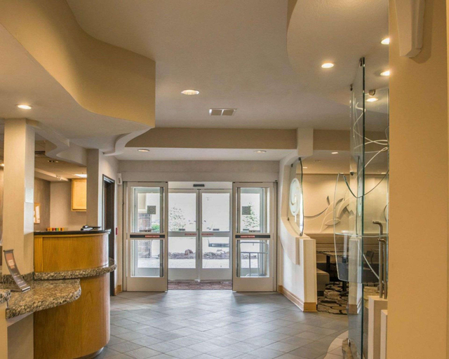 Public Area 2, Comfort Suites Monroeville - Pittsburgh East, Allegheny