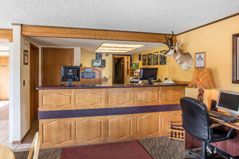 Public Area 3, Rodeway Inn & Suites Pronghorn Lodge Lander, Fremont