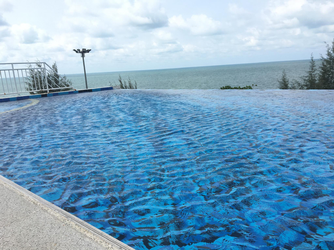 Sport & Beauty, Beach front condo for family in Laem Mae Phim, Klaeng