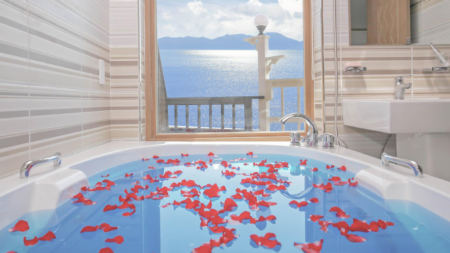 Bedroom 2, Belvienne Pension, Namhae