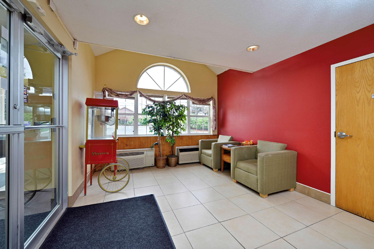 Public Area 2, Americas Best Value Inn East Syracuse, Onondaga