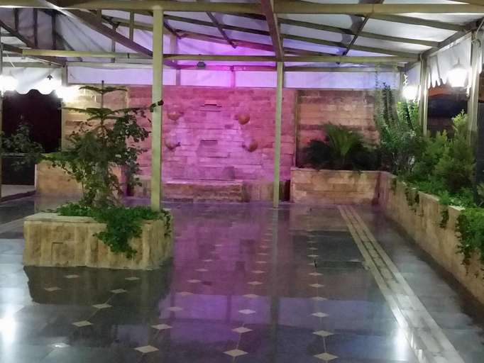 Public Area 2, Gardens Hotel Amman, Wadi Essier