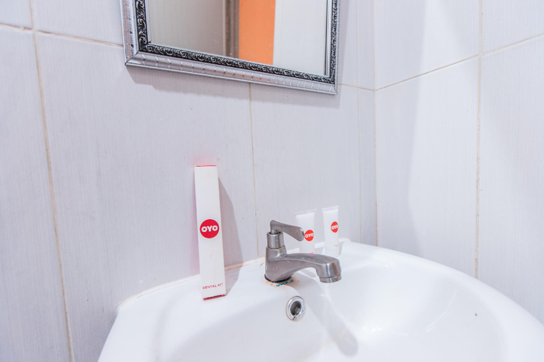 Bathroom 2, My Home Ancol, North Jakarta