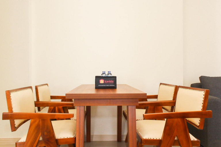 Others 5, Comfortable and Homey 3BR at Meikarta Apartment By Travelio, Cikarang
