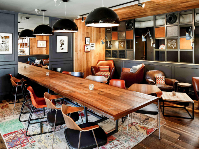 Restaurant 4