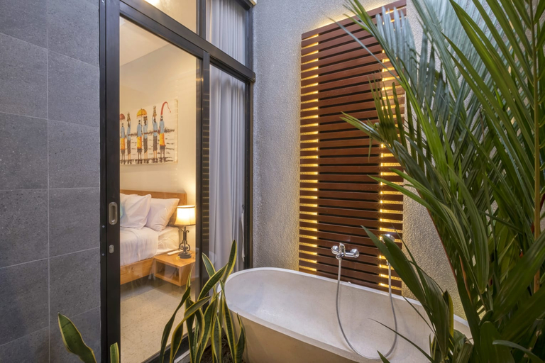 Bathroom 5, Lavina Ubud Villas, Gianyar