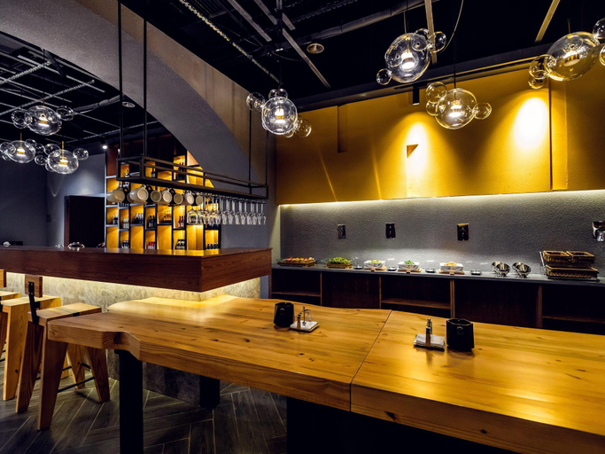 Food & Drinks 4, ZMAX Hotel Yan'an Baimi Avenue Baotashan, Yan'an