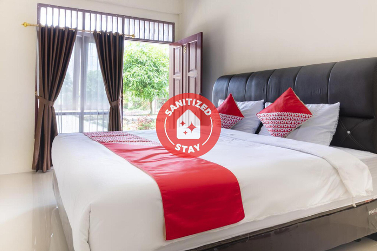 Bedroom 3, OYO 2916 Op Samuel Homestay, Pematangsiantar