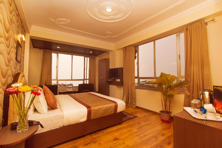 Bedroom, Hotel HIMALAYAN RETREAT, Darjiling