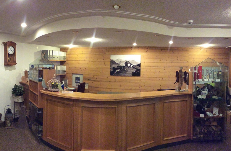 Public Area, Chalet-Hotel Bettmerhof, Raron