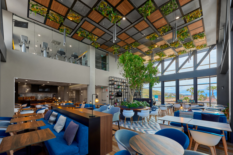 Food & Drinks 5, City Express Plus By Marriott Ensenada, Ensenada