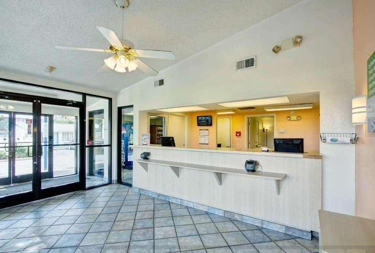 Public Area, Knights Inn Burlington Nc, Alamance