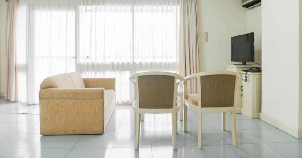 Strategic 1BR at Palm Court Apartment By Travelio, Jakarta Selatan