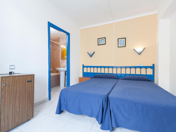 Bedroom 2, Blanca, Baleares
