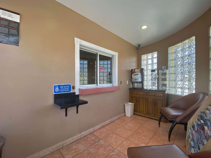Public Area 2, Rodeway Inn Ventura Midtown, Ventura