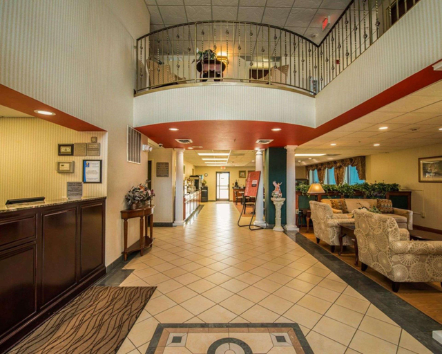 Public Area 2, Comfort Inn & Suites Morganton South, Burke