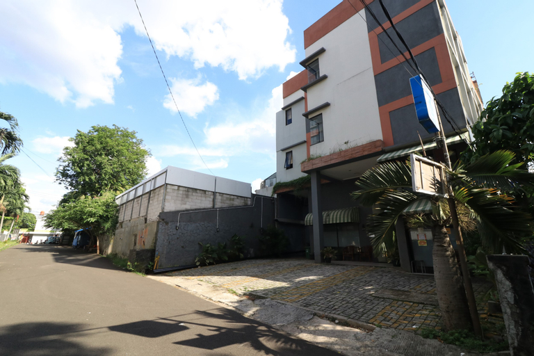 Uptown Residence Syariah Pondok Pinang, South Jakarta