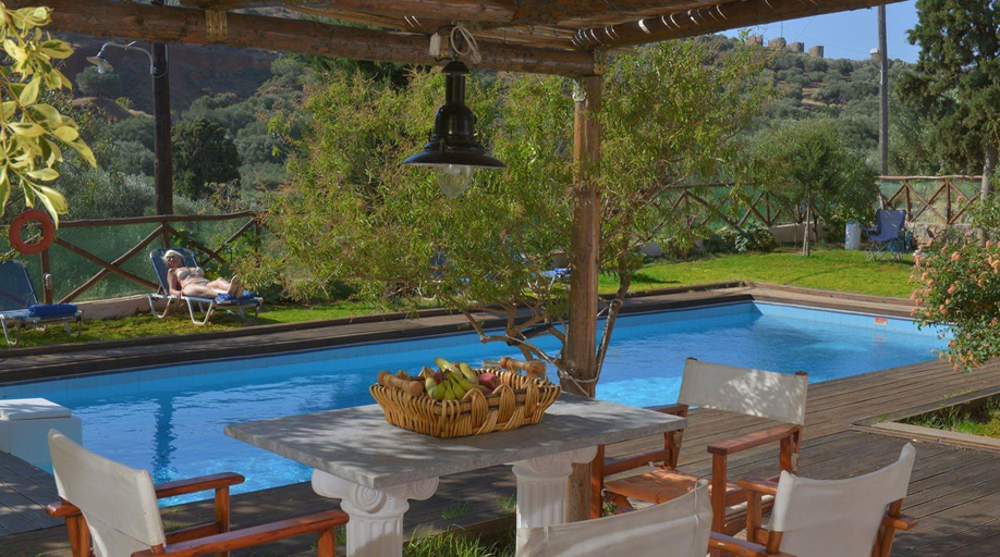 Sport & Beauty 5, The Traditional Homes of Crete, Crete