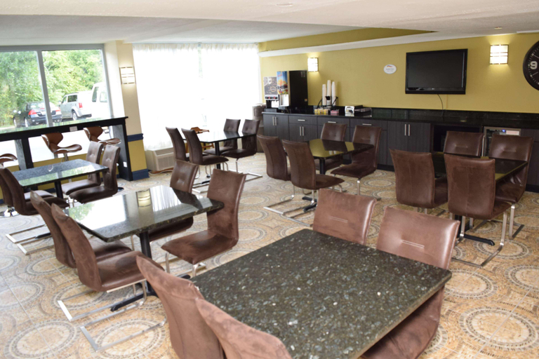 Public Area 2, Baymont By Wyndham Addison, Dupage
