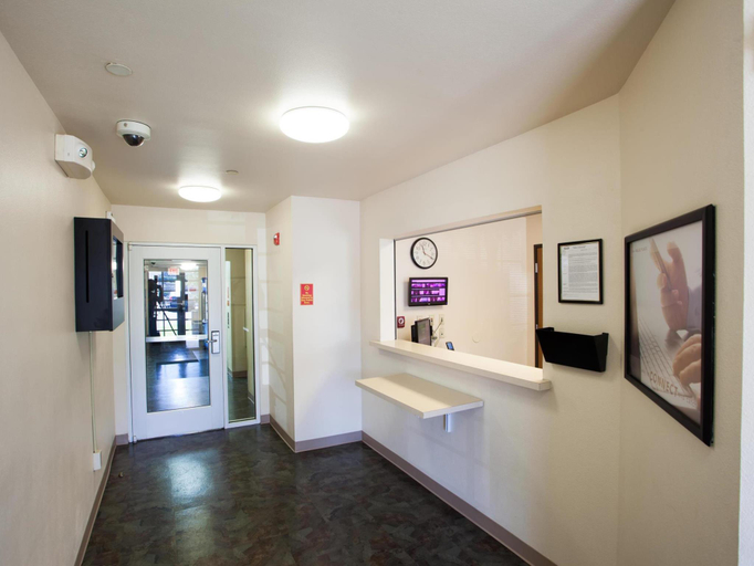 Public Area 2, WoodSpring Suites Orlando West - Clermont, Lake