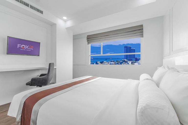 Bedroom 3, FOX Lite Royal Bay Makassar, Makassar
