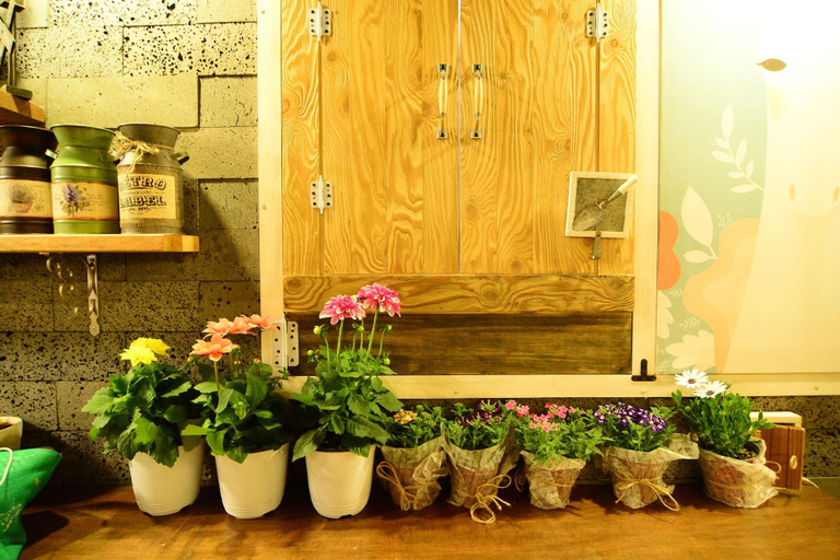 Public Area 2, Unicorn Residence, Jung