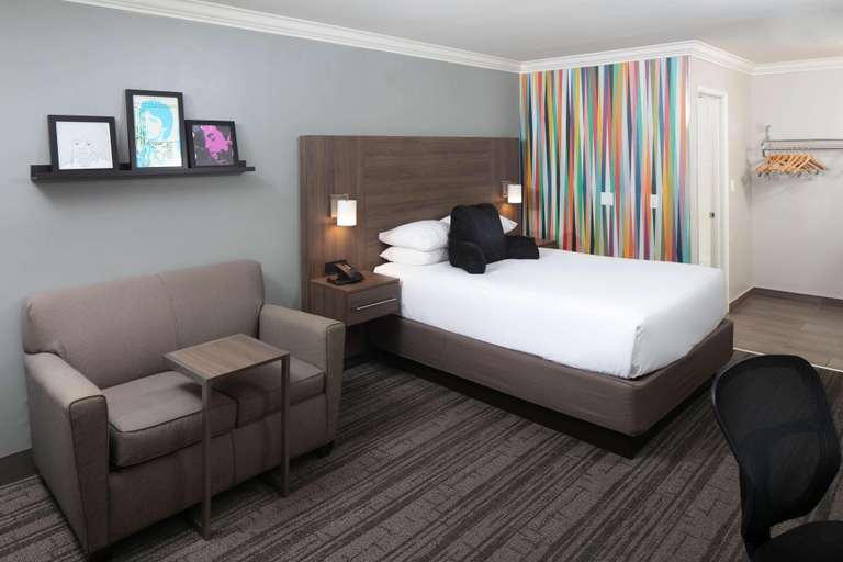 Bedroom 3, Signature Temecula, Riverside