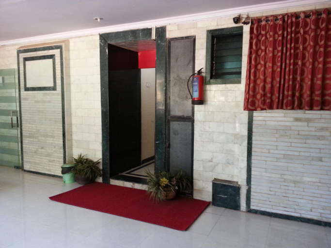 Public Area, Hotel Sea Sands, Mumbai Suburban