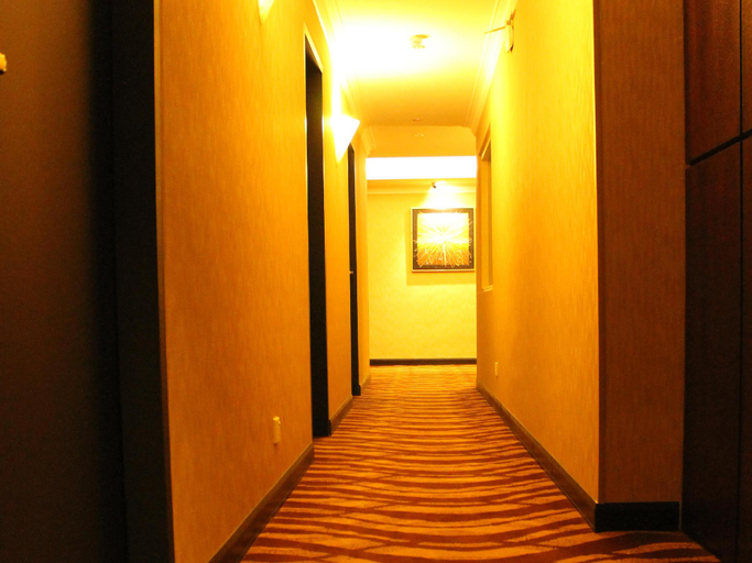 Others 5, Clover Hotel, Johor Bahru